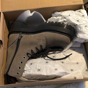 NWT Dr. Marten Jadon
